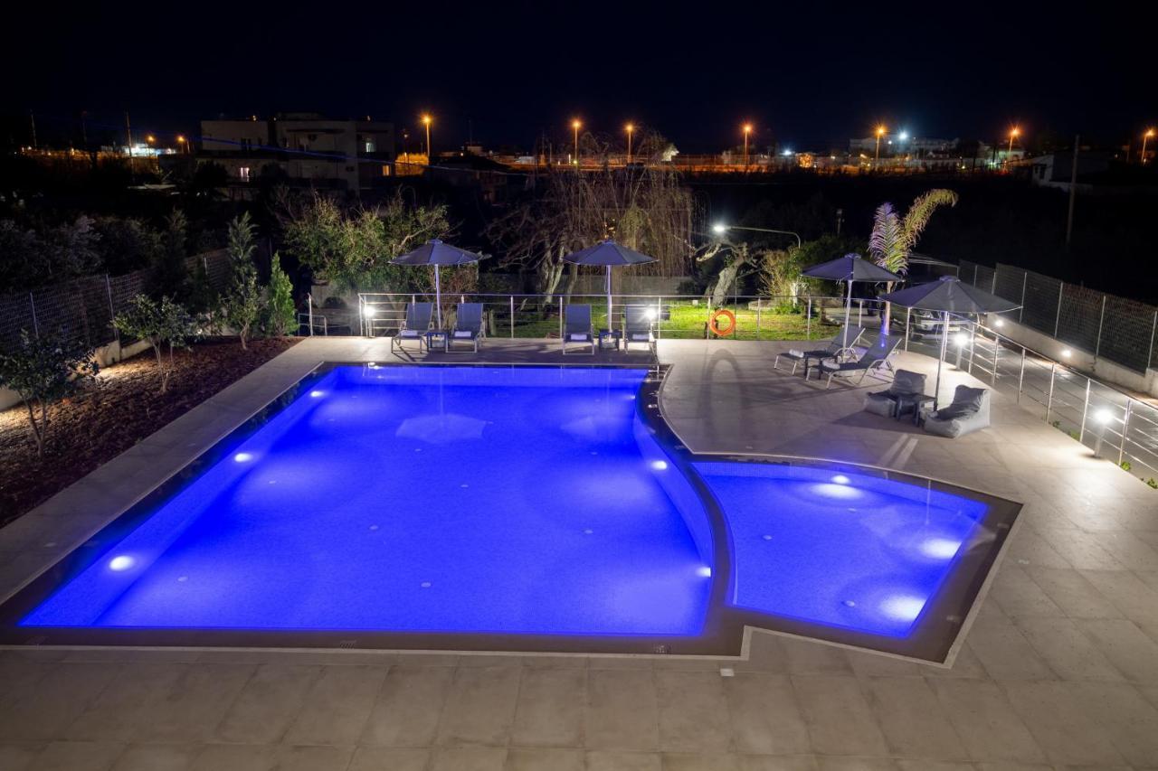 Destino Luxury Apts 레팀노 외부 사진